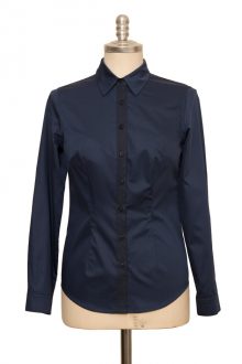 blue classic blouse made of fine cotton satin - Sveekery Berlin